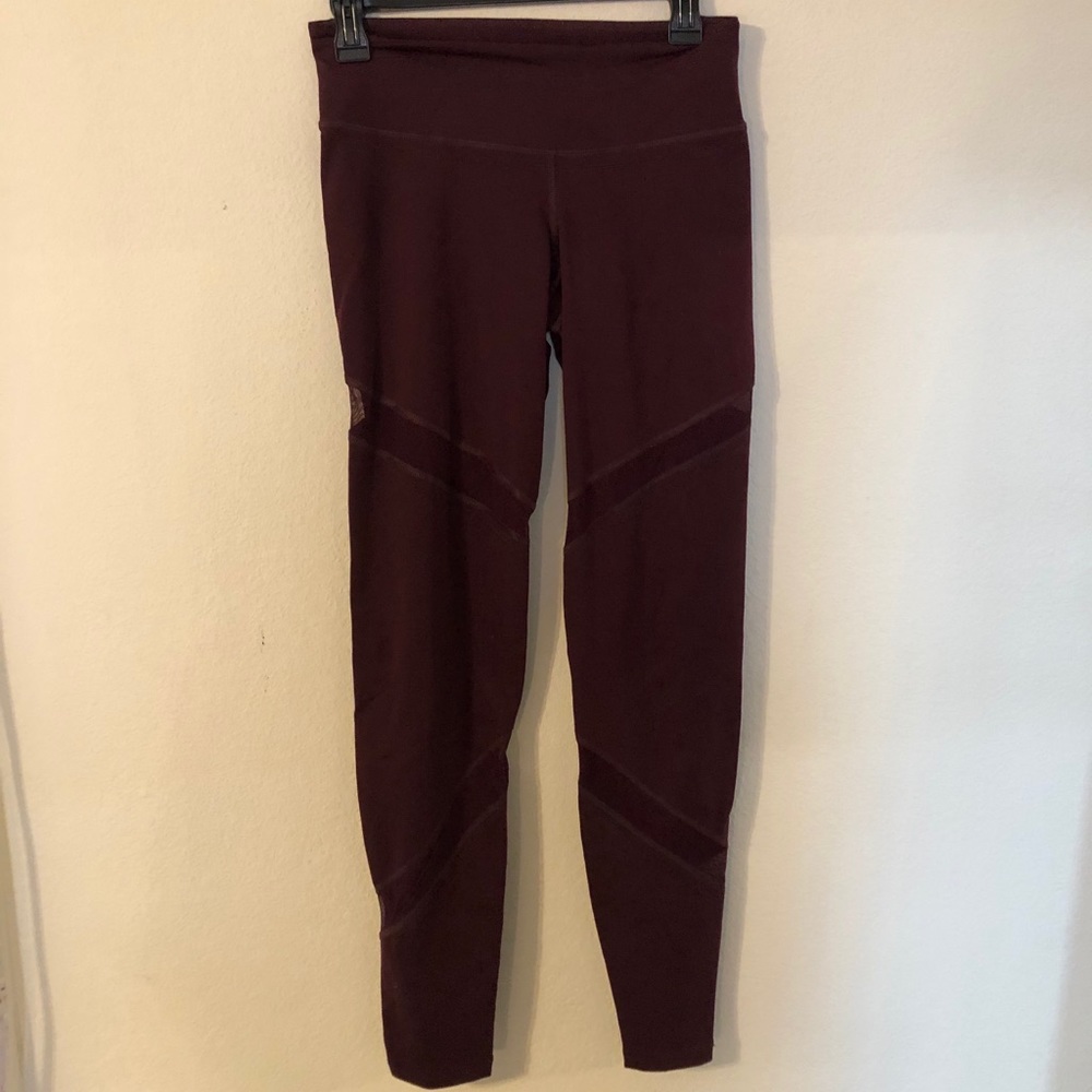 Athletic leggings
